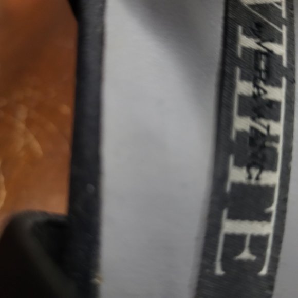 Vera Wang Size 9 black heels - Picture 2 of 7